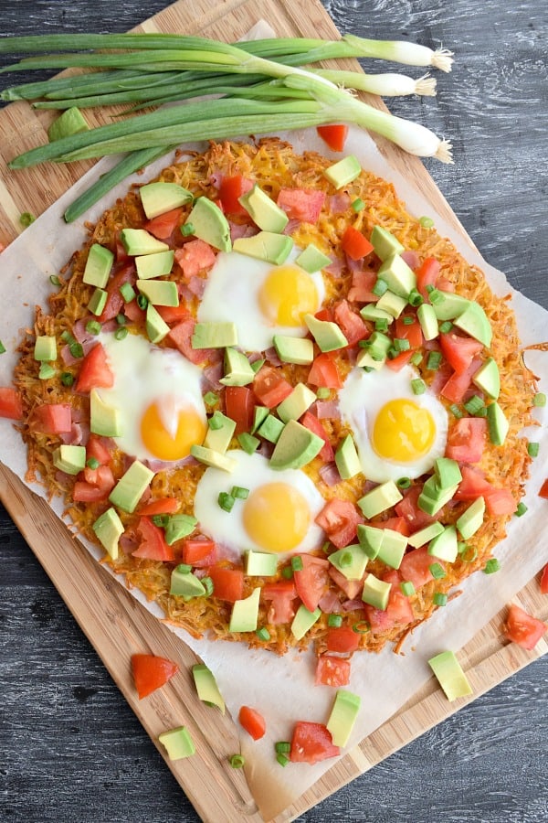 Overhead of California Hashbrown Breakfast Pizza