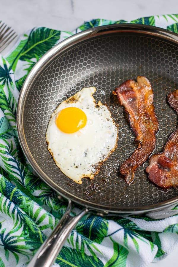 fried egg in a non-stick pan