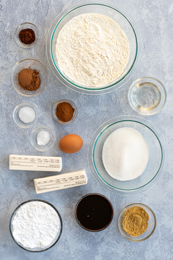 Ingredients need to make soft glazed gingerbread cookies.